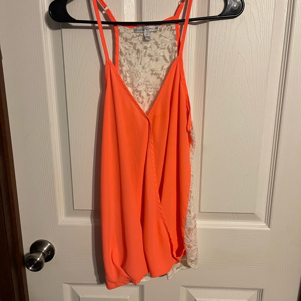 Mia moa tank top. Size M